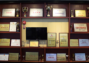 廣州九索麻辣燙加盟怎么樣_廣州九索麻燙加盟條件_廣州九索麻辣燙加盟政策_3