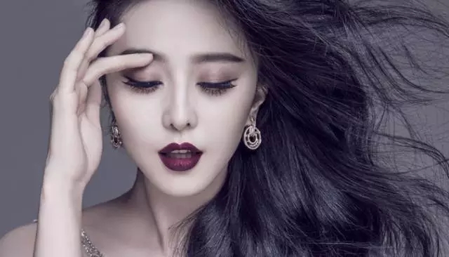 活膚儀一款讓精華液不浪費(fèi)、涂抹更均勻的噴霧儀（圖）_2