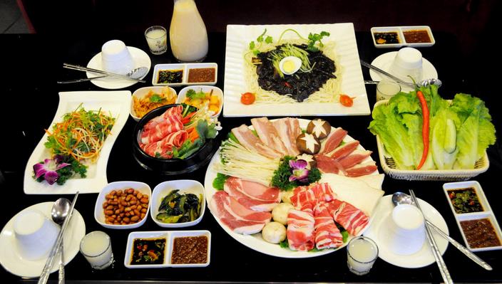 開(kāi)一家博爾森烤肉加盟費(fèi)多少（圖）_1