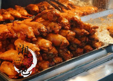 雞翅包飯技術(shù)去哪里有學(xué)(圖)_1