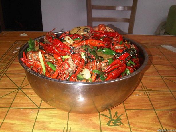 十三香小龍蝦技術(shù)培訓(xùn)（圖）_1