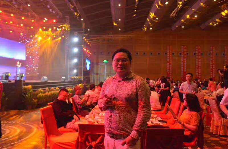 中網(wǎng)時(shí)代：深圳企聯(lián)會(huì)2017中秋聯(lián)誼會(huì)昨天在深圳會(huì)展中心落幕（圖）_2