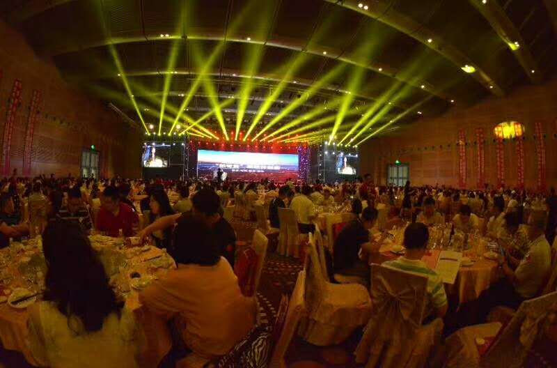 中網(wǎng)時(shí)代：深圳企聯(lián)會(huì)2017中秋聯(lián)誼會(huì)昨天在深圳會(huì)展中心落幕（圖）_6