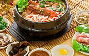 正宗云南過(guò)橋米線去長(zhǎng)沙哪里有學(xué)（圖）_3