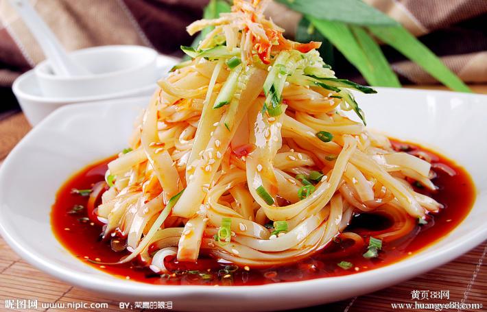 去哪有涼皮可以學(xué)，哪里有涼皮做法培訓(xùn)（圖）_1