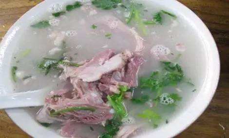 學習單縣羊肉湯技術，加盟白湯羊肉湯做法陪訓羊肉湯（圖）_1