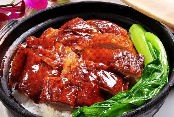 商業(yè)街加盟一家炙口福煲仔飯市場(chǎng)好不好？_1