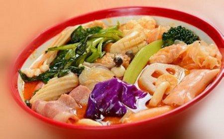 張家界哪里有麻辣燙技術(shù)培訓(xùn)學(xué)校_1