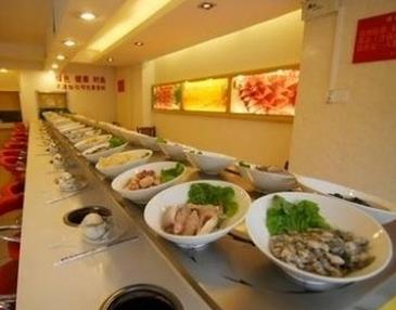 開(kāi)一家轉(zhuǎn)轉(zhuǎn)樂(lè)火鍋加盟費(fèi)多少（圖）_3