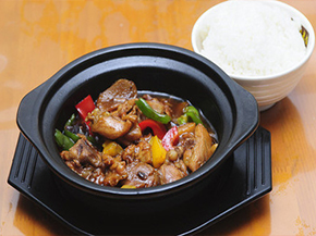 湖南哪里可以學(xué)做黃燜雞米飯，湖南哪里可以學(xué)做黃燜雞米飯的地方（圖）_2