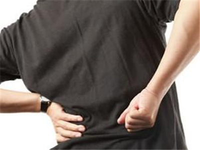 腰椎間盤(pán)突出一旦引起腿麻就麻煩了？_2