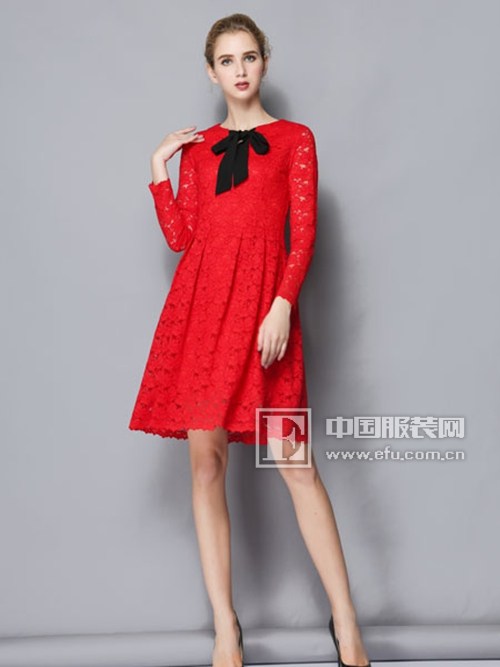 依路佑妮品牌_靠譜款式hold住整秋_1