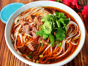 湖南在哪里有學(xué)津市牛肉粉技術(shù)，津市牛肉粉技術(shù)培訓(xùn)_3