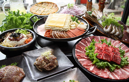 韓鮮坊韓式燒烤涮自助餐廳加盟費(fèi)是多少（圖）_1