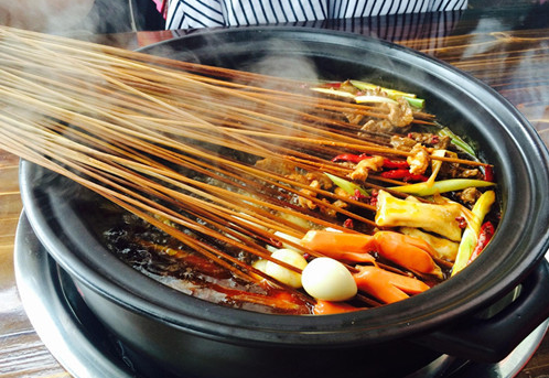 蜀錦香廁所串串香加盟費是多少錢（圖）_1