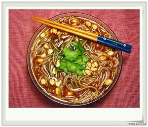 廣州專業(yè)培訓(xùn)酸辣粉麻辣燙技術(shù)在哪里（圖）_2