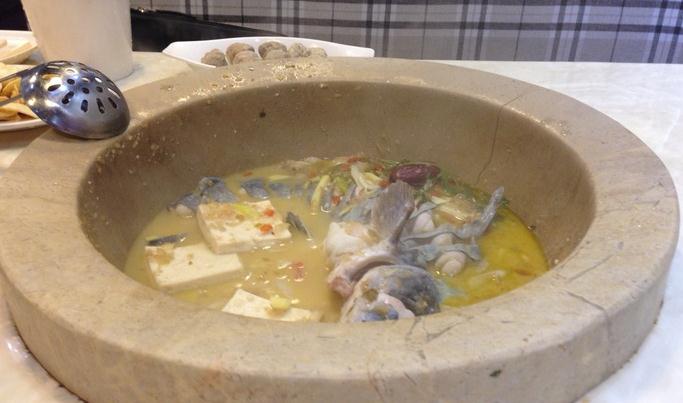 開一家巴人寨蒸汽石鍋魚加盟費多少（圖）_1