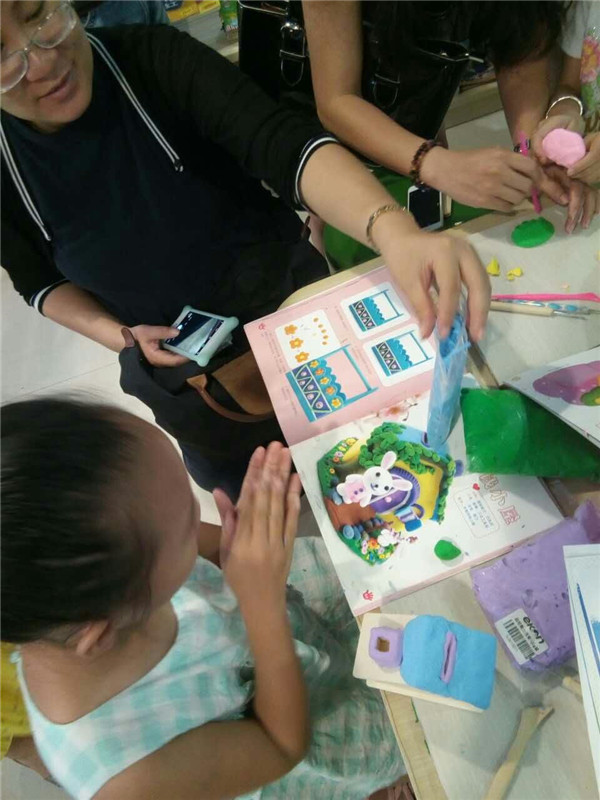 創(chuàng)意好項(xiàng)目－創(chuàng)業(yè)就要開一家像創(chuàng)意手工陶藝店這么好玩的店（圖）_2