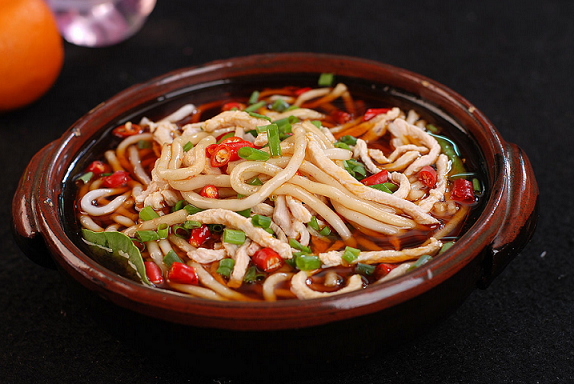 嗷力給銷魂土豆粉加盟費(fèi)是多少錢(圖)_2