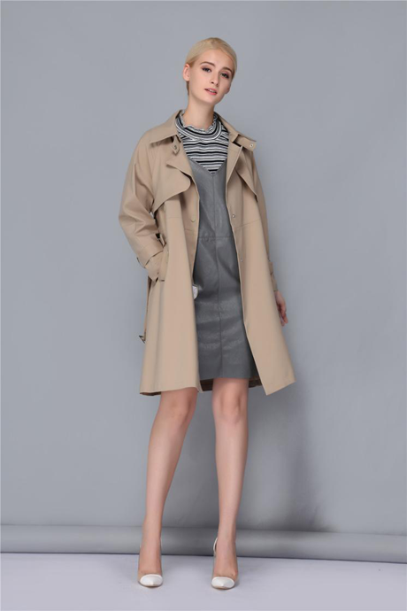 依路佑妮風衣：品牌風衣就是靠譜_1