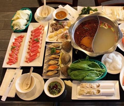 開一家百福港自助火鍋加盟費多少（圖）_1