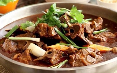 開一家蝎王府羊蝎子火鍋加盟費(fèi)是多少錢_1