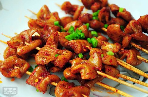 微烤吧燒烤加盟費用是多少_2