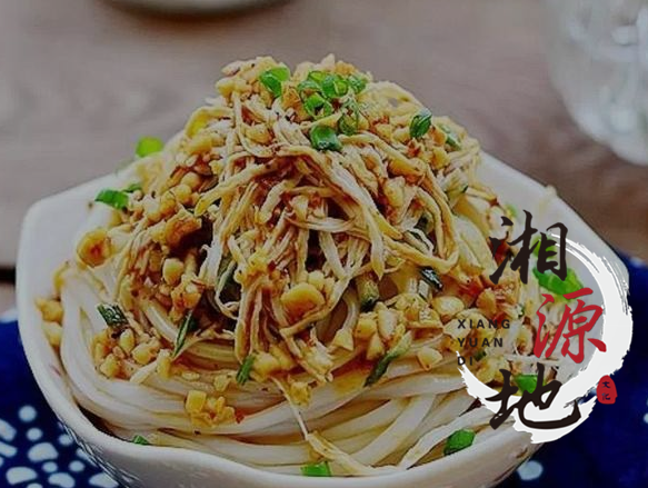 長沙在哪里有正宗涼皮涼面技術學_1