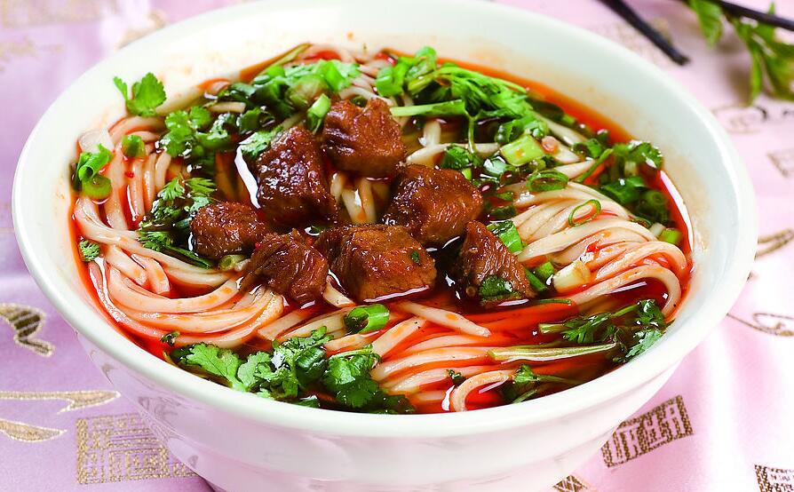 香港寬一牛雜面加盟_1