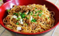 信陽(yáng)紅油熱干面加盟（圖）_1