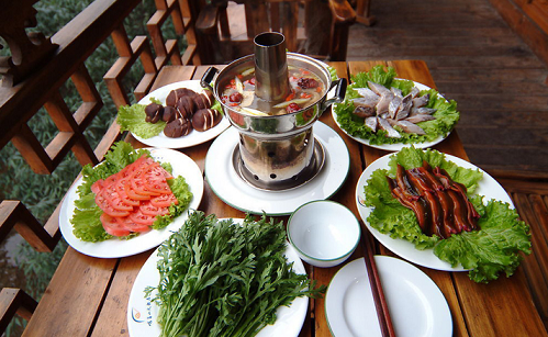 重慶豬圈火鍋加盟費(fèi)用明細(xì)及優(yōu)勢_1