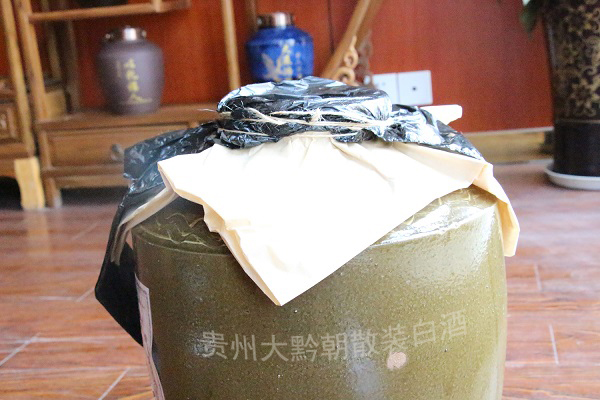 茅臺鎮(zhèn)散白酒如何儲存？（圖）_1