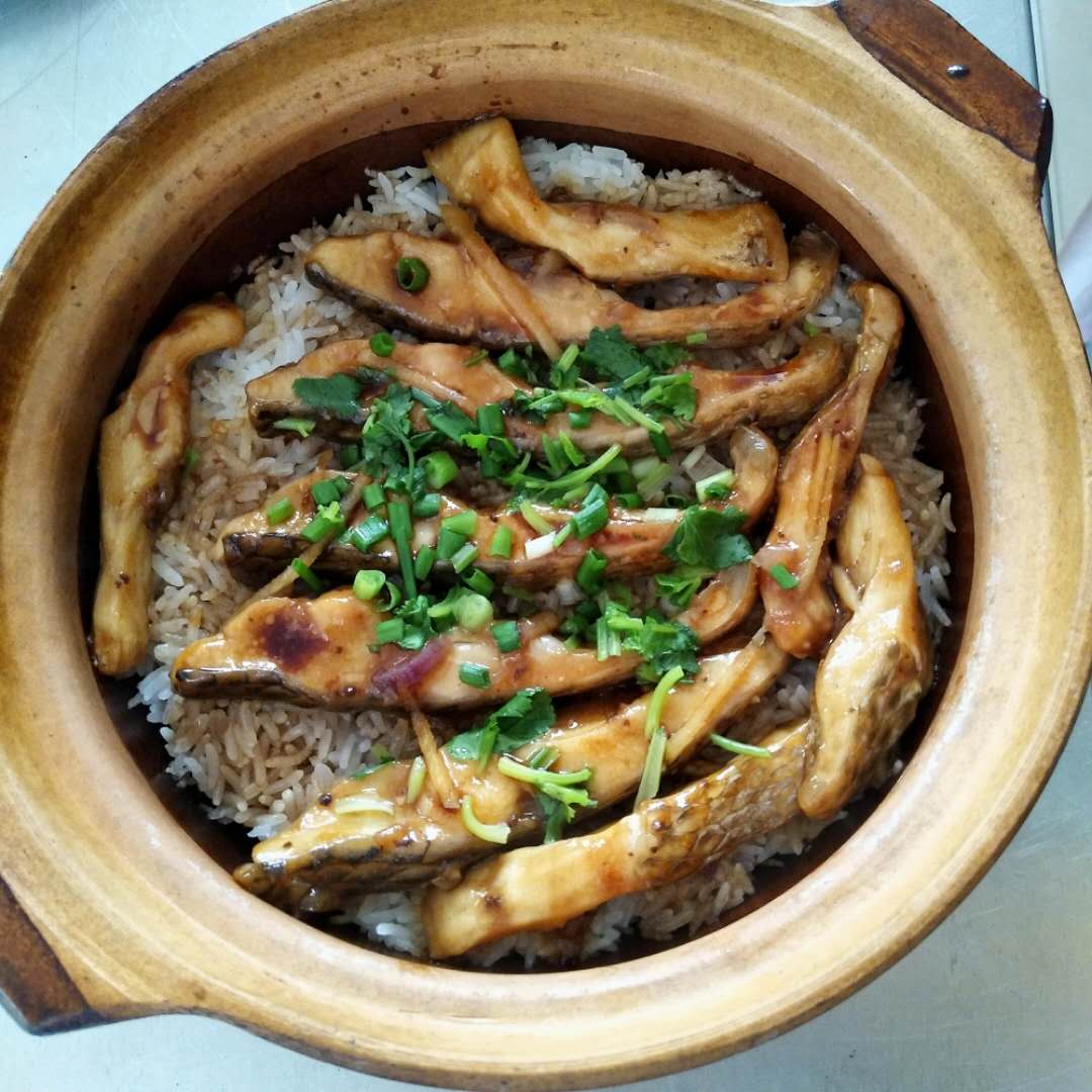 廣東煲仔飯的做法在中山哪里可以學(xué)大概學(xué)幾耐_2