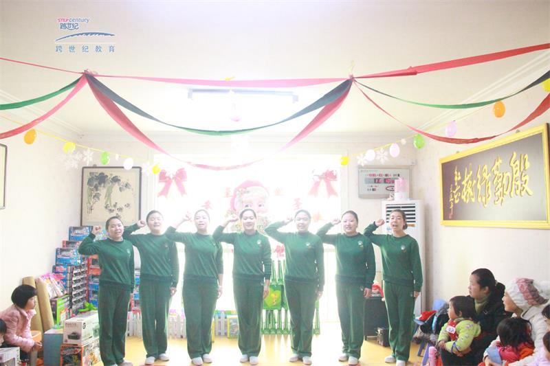 幼兒園園長(zhǎng)不知道如何培養(yǎng)人才？高品質(zhì)幼兒園加盟品牌為你解決（圖）_2