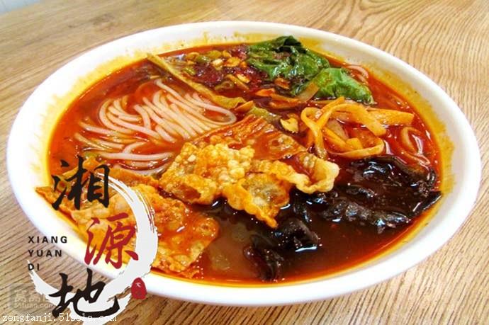 長(zhǎng)沙在哪里可以學(xué)螺螄粉技術(shù)_1