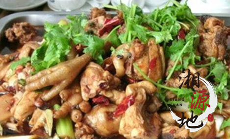 湖南正宗碳鍋雞技術(shù)配方培訓(xùn)學(xué)習(xí)班_2