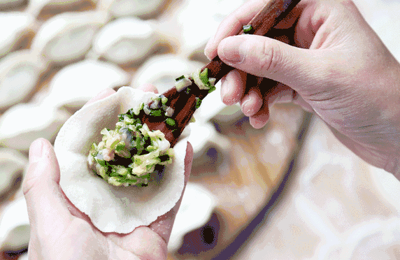 湖南哪里可以學鍋貼的做法（圖）_1