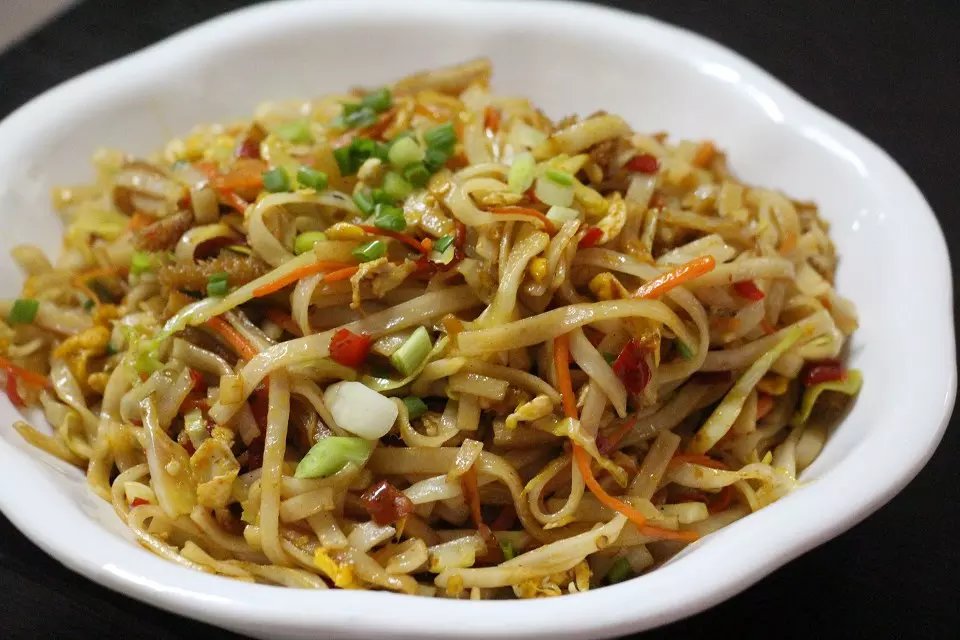 炒飯?jiān)趺醋霾藕贸裕砍捶勖婕夹g(shù)培訓(xùn)學(xué)校(圖)_1