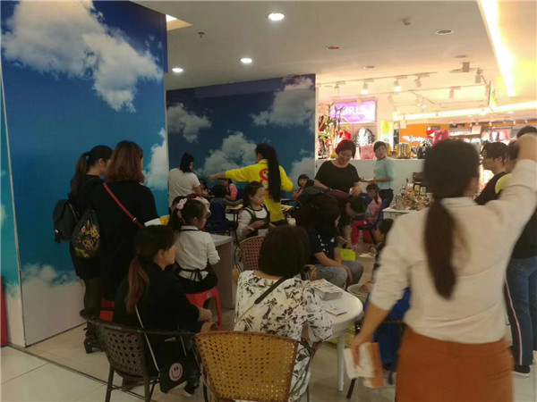 做自己喜歡的吧！張店長(zhǎng)的兒童手工樂園分享（圖）_4