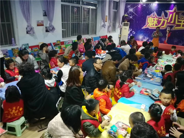 孩子們的手工DIY派對(duì)，陳店長(zhǎng)兒童親子樂園分享（圖）_1