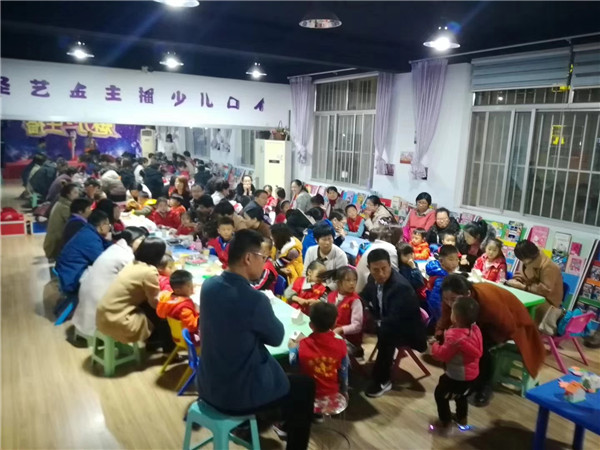 孩子們的手工DIY派對(duì)，陳店長(zhǎng)兒童親子樂園分享（圖）_3