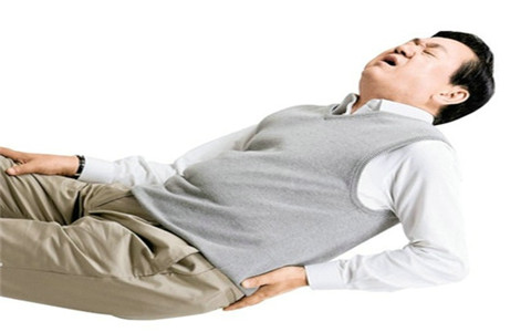 了解腰椎間盤突出改善最有效的方法，及時(shí)幫患者解除病痛！_1