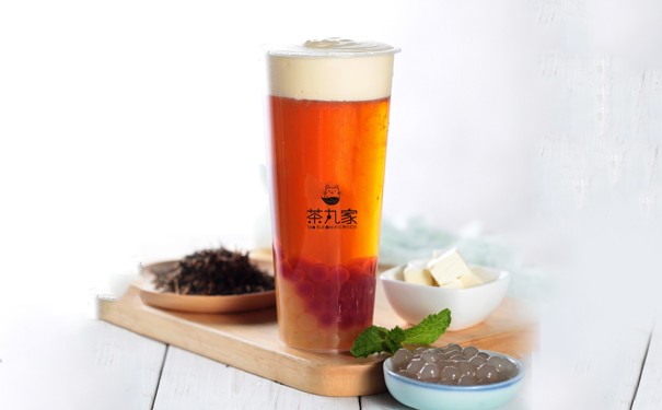 新開的奶茶店怎么裝修？茶丸家奶茶店加盟費(fèi)多少錢_2