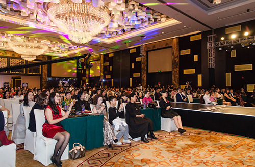 魔貼世家全球首屆新品發(fā)布會(huì)郭可盈傾情助陣（圖）_8