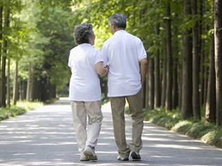 腰椎間盤突出的康復離不開這些日常的護理和有效的療法_3