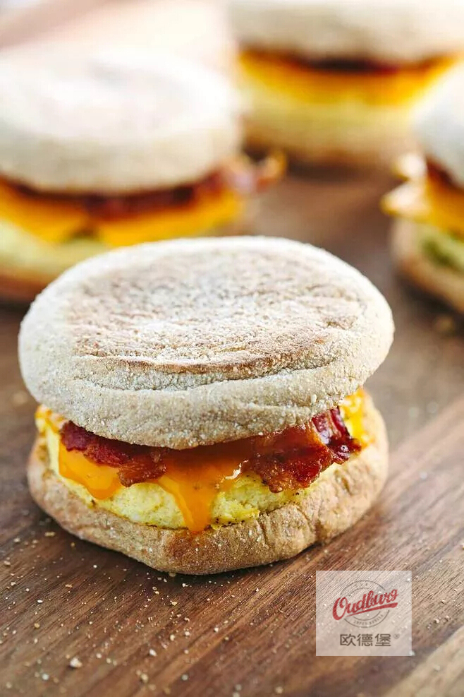 廣州想開(kāi)漢堡店怎么開(kāi),歐德堡漢堡香脆鮮嫩_1