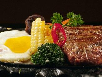 我想開(kāi)一家聚享來(lái)牛排加盟需要多少錢(qián)（圖）_1