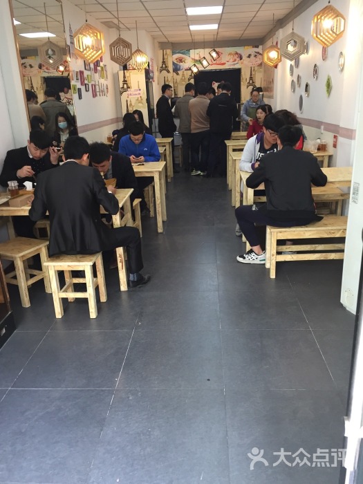 三花面館加盟費(fèi)多少錢_2