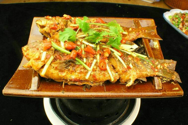 烤魚加盟費(fèi)_1