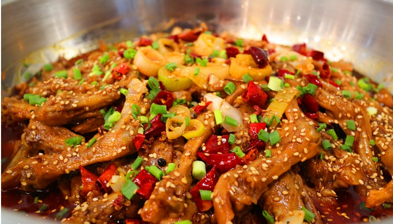 掌鴨武爪鴨爪爪干鍋加盟有市場嗎_1